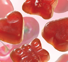 [Translate to Portuguese:] heart shaped confectioneries